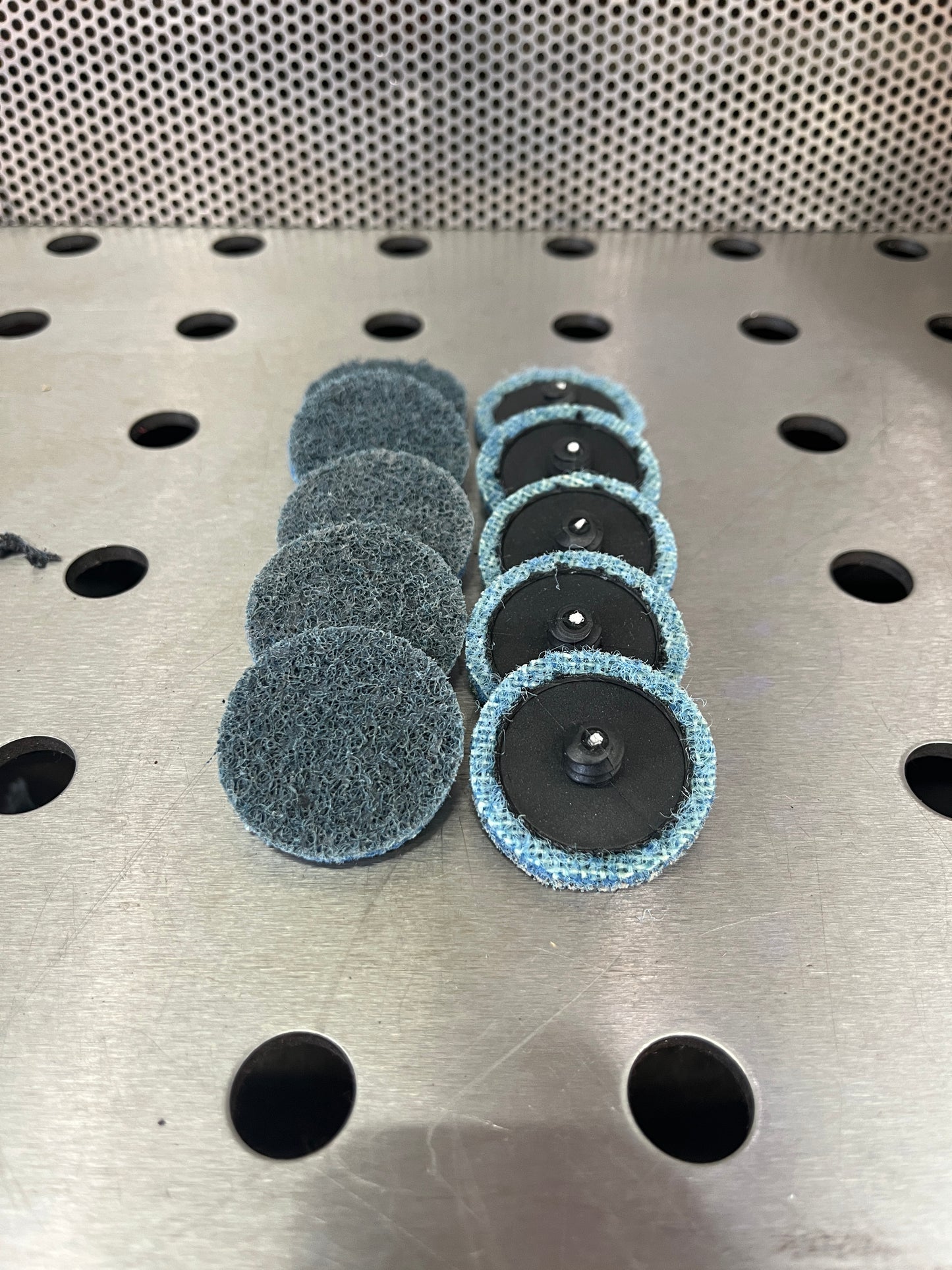 Quick-Change Surface Conditioning Discs - Type R  Size 1 1/2”