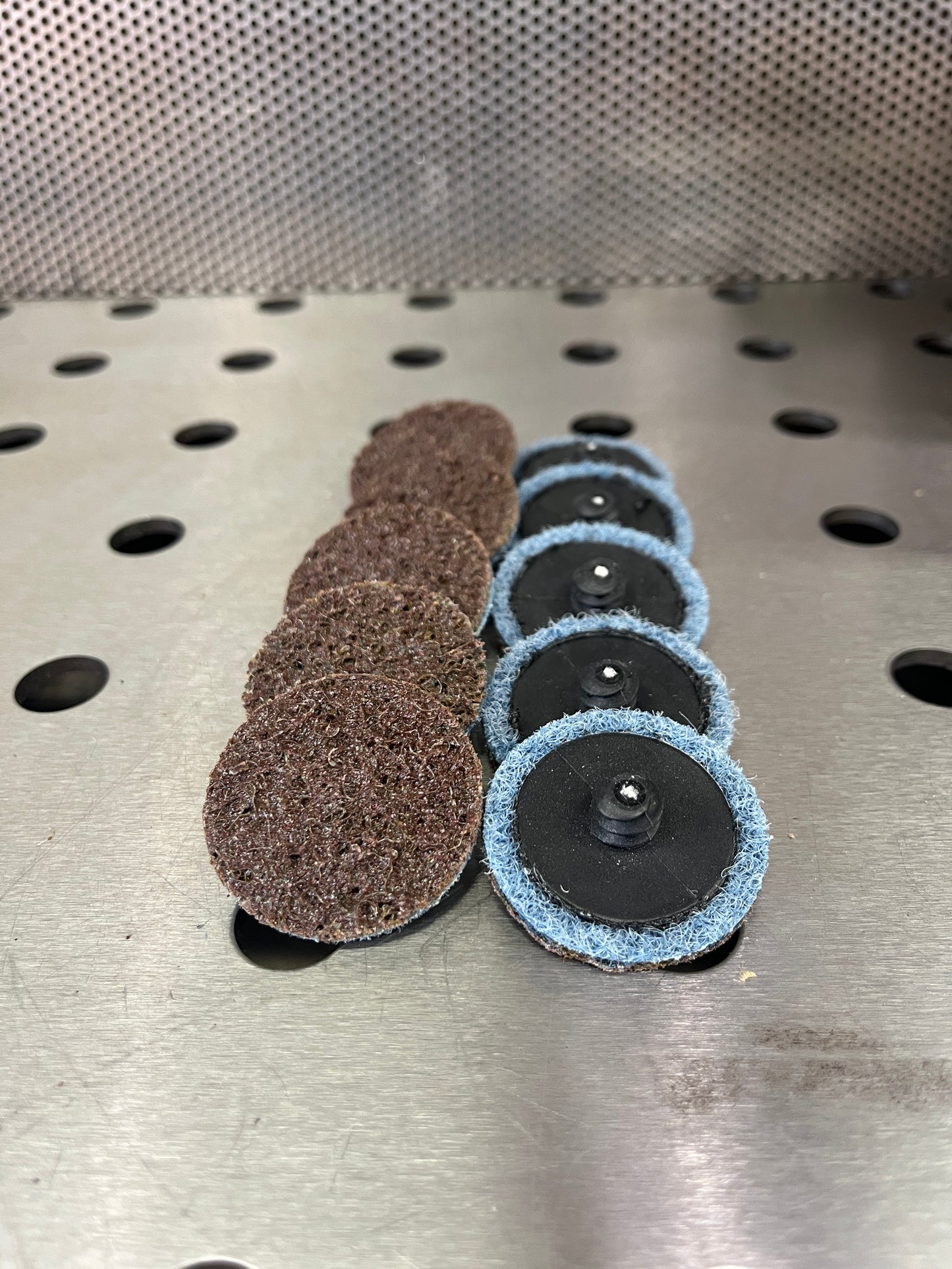 Quick-Change Surface Conditioning Discs - Type R  Size 1 1/2”